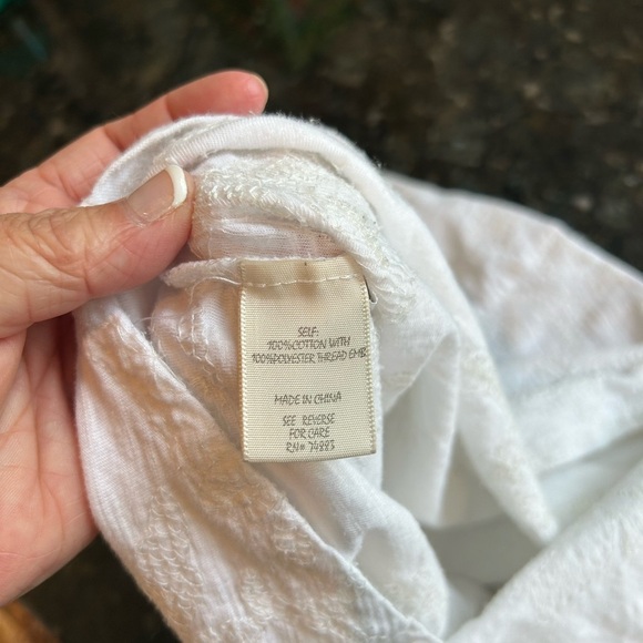 ADiva white embroidered short sleeve crewneck. Classic white T with a flare. XL - Picture 11 of 11